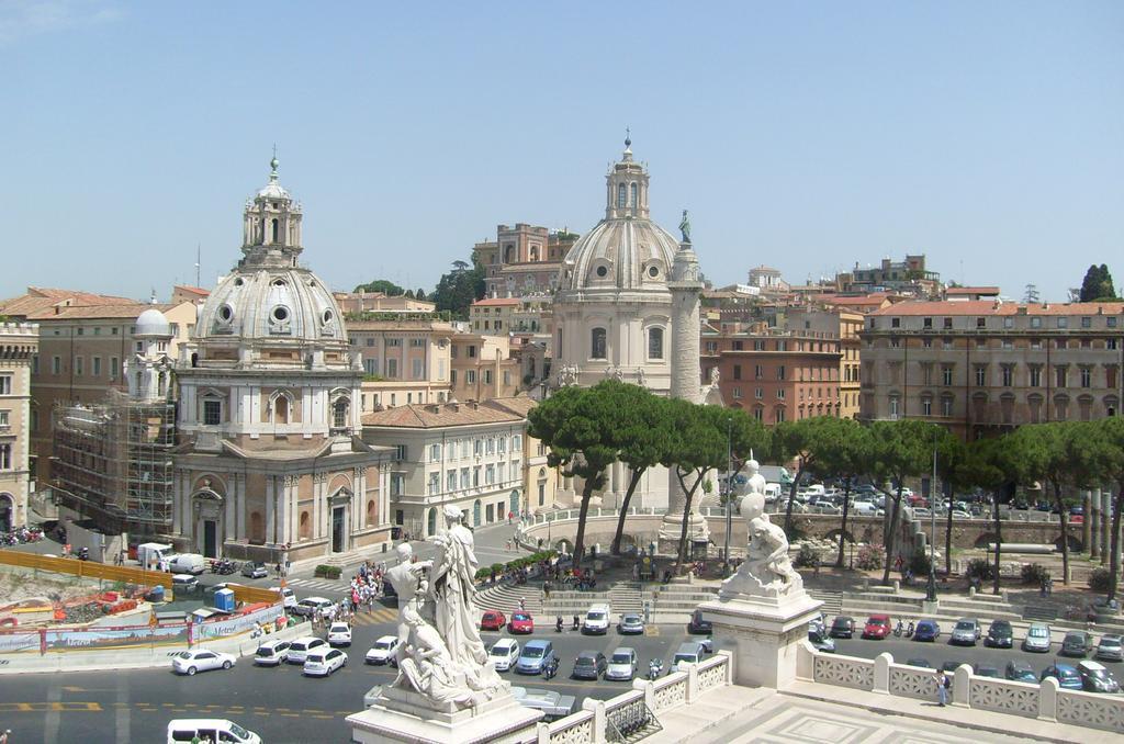 Viale Del Colosseo Bed and breakfast Roma